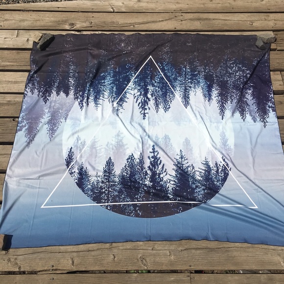 🌸Nature Tapestry🌸 - Picture 2 of 2